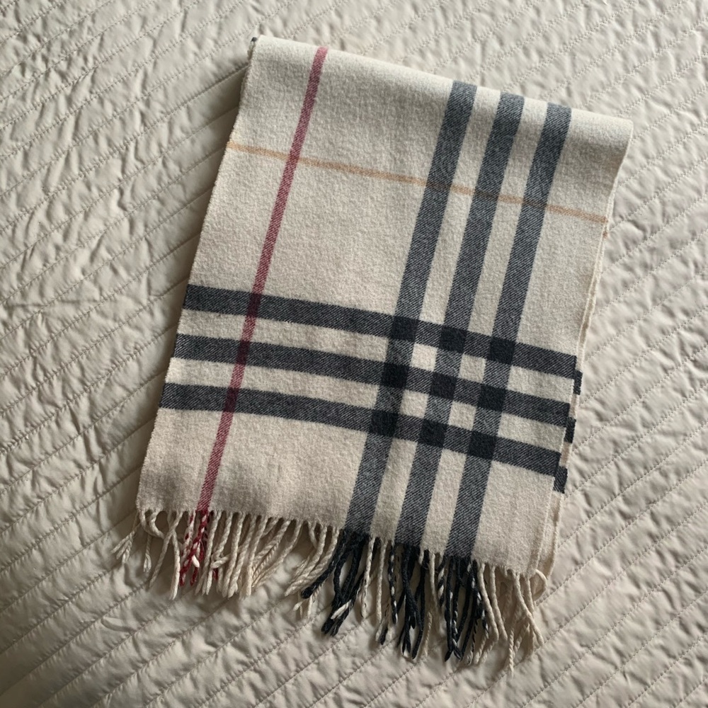 100% Authentic Burberry Scarf